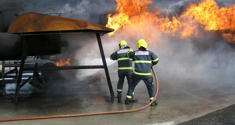 Airport Fire and Rescue Service – Fire Fighter – Recruiting Now!